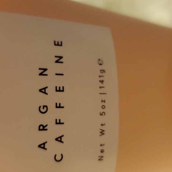 Pearlessence sculpturing cream - Picture 4 of 5